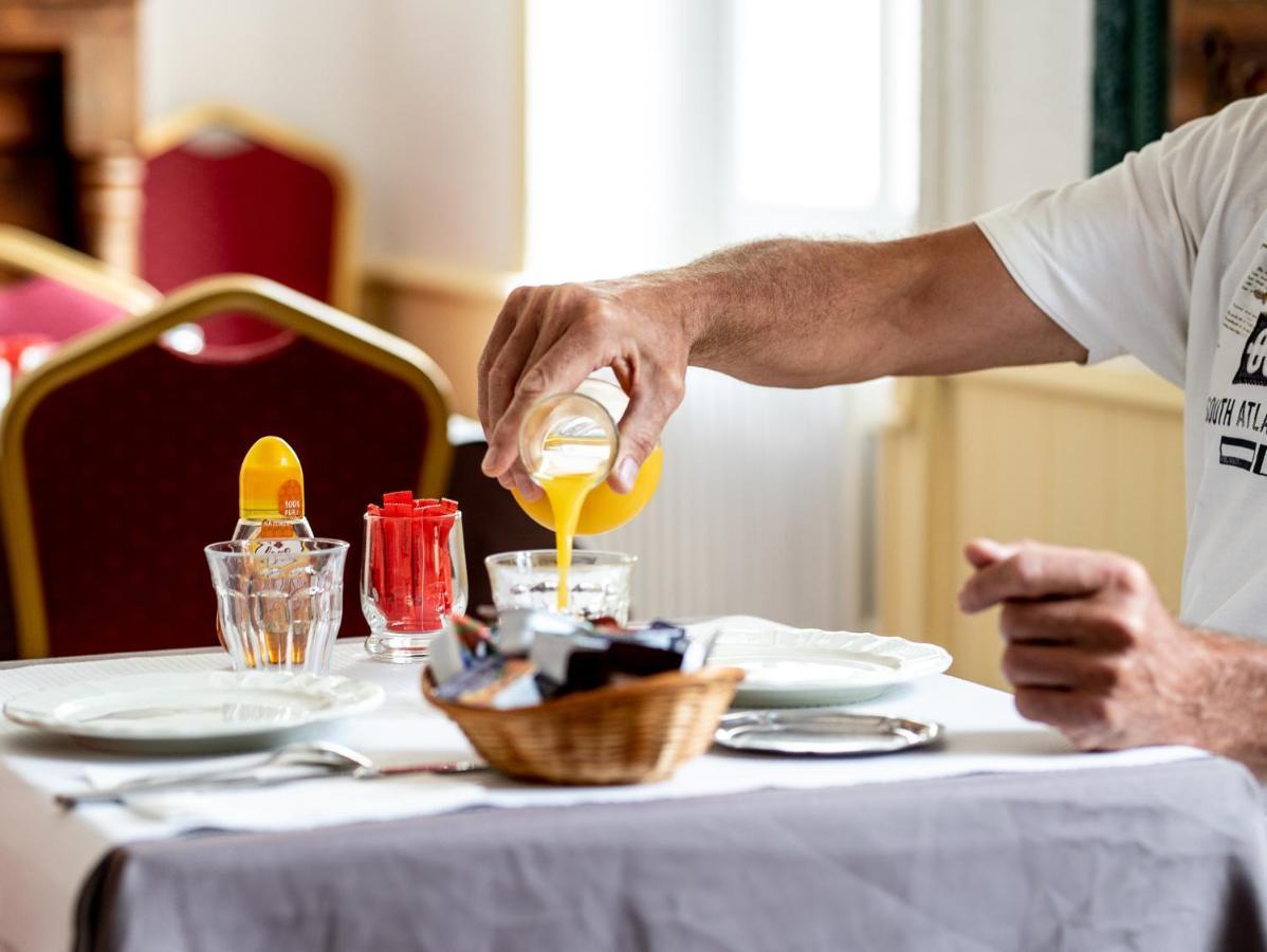 Hotel Des Voyageurs Rocamadour Esterno foto